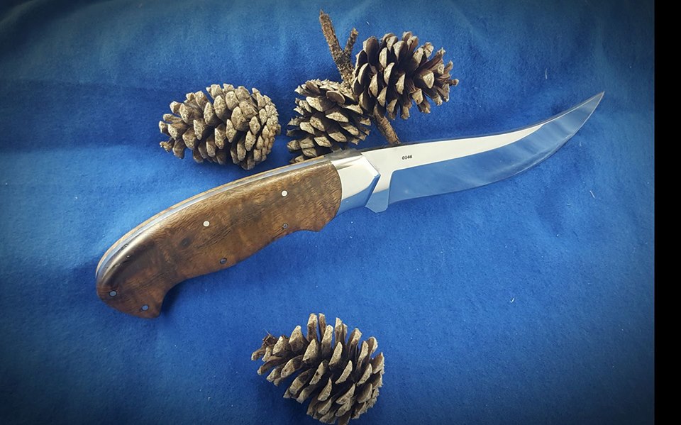 Devin Bliss's second attempt at photographing his knife was another step forward in his photographic journey. 
