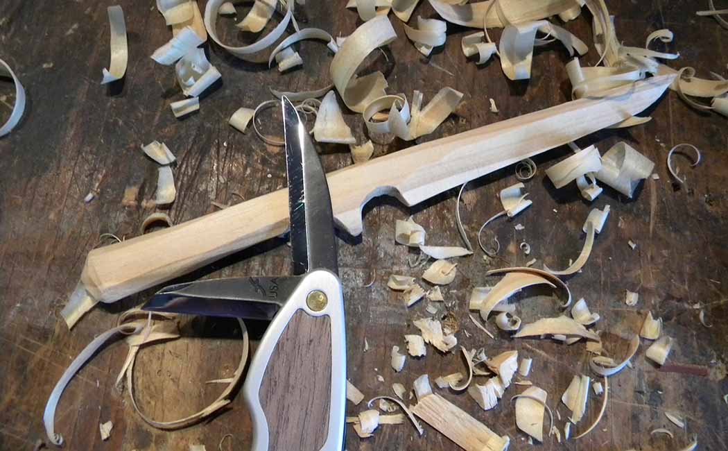 The 8 Best Whittling Knife Kits and Whittling Knives of 2022