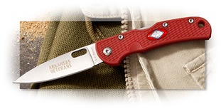 Knife Supports Military Veteran Students