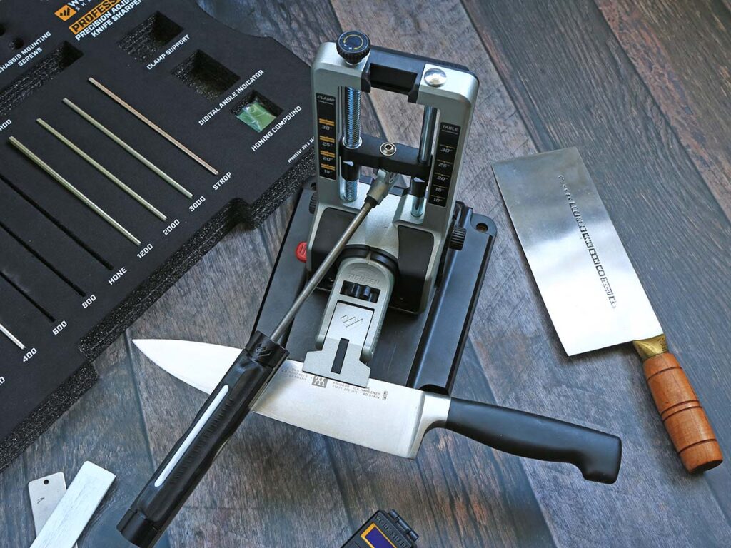 The supplied clamp support works on larger knives and eliminates any play, leaving a solid workspace with the Work Sharp unit.