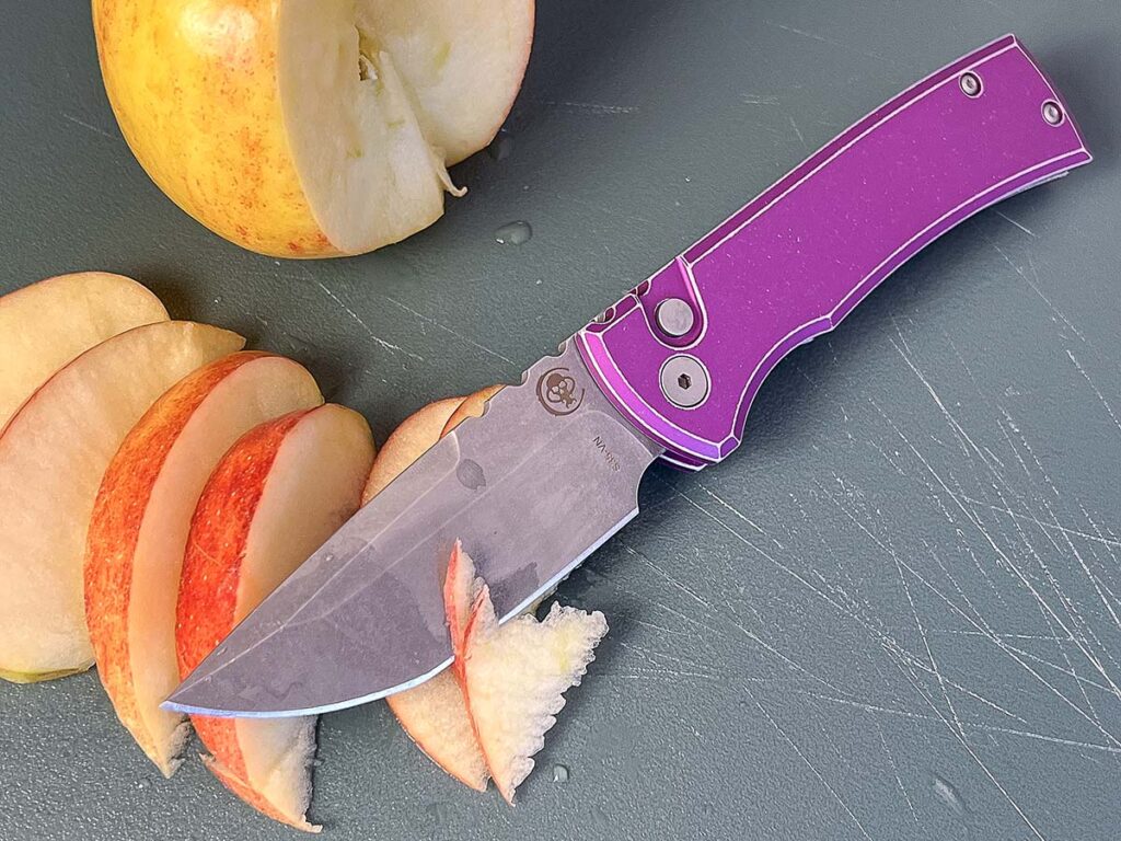 According to the author, the modified tanto blade of the Pro-Tech/Chaves Knives Redencion 229 has a top that isn’t styled like typical tantos. The secondary edge has a bit of belly that makes it a more efficient cutter by accentuating penetration power.