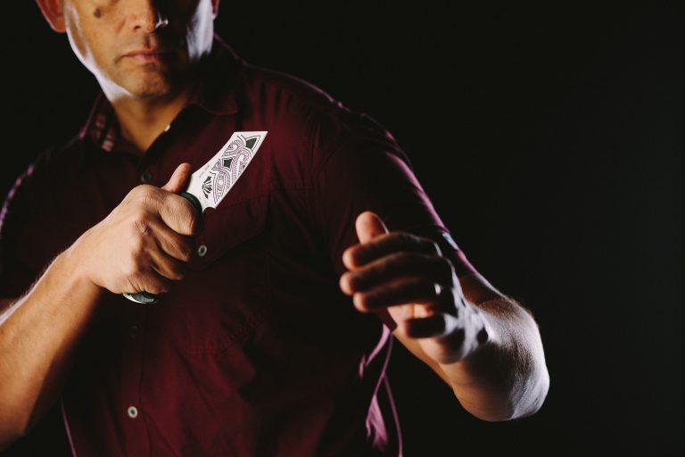 Edged-Weapon Expert Talks Knife Fighting