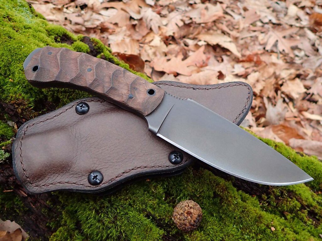 The Winkler Woodsman has an 8.75-inch overall length with a 4.25-inch blade forged from 80CrV2 steel and finished in Caswell black oxide.
