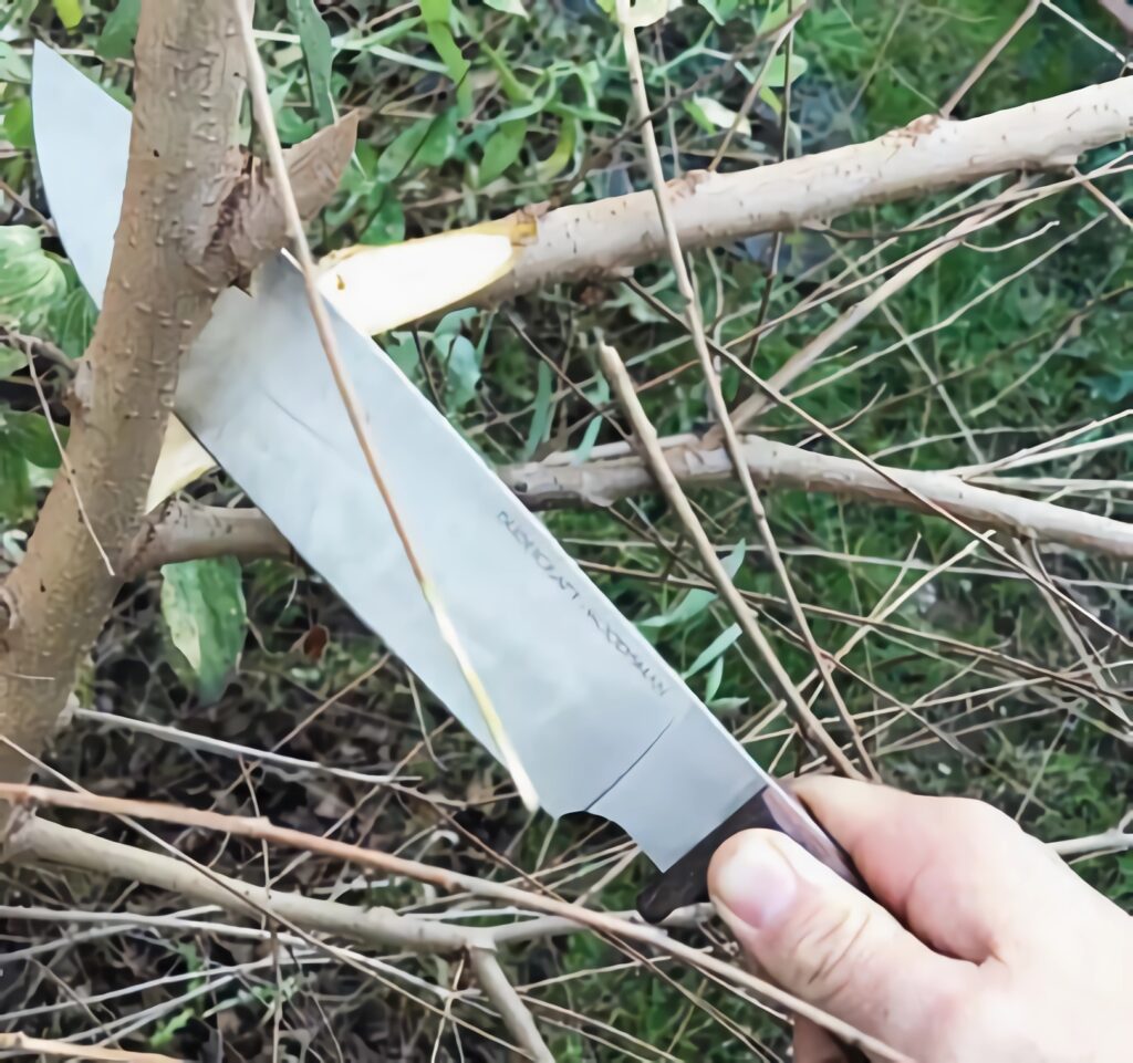 Woodsman Bushcraft Knife