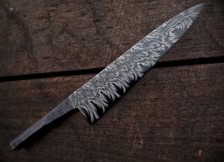 Blue Ribbon Damascus: What Makes The Best Pattern-Welded Steel Gabe Fletcher used the gradient element technique developed by Mareko Maumasi and Peter Burt to arrive at the award-winning pattern on his BLADE Show 2025 Best Damascus winner. (Gabe Fletcher knife image)