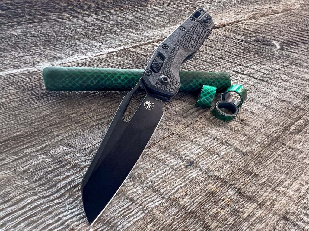 The tactical version of the Microtech MSI polymer is black on black. As the author noted, “It’s definitely ‘murdered out,’ as they say, and it looks very slick, too.” The MSI polymer is also available in a choice of handle colors and blade finishes, including colored Cerakote®..