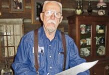 Daryl Meier in 2016 holding his American Spirit Bowie.