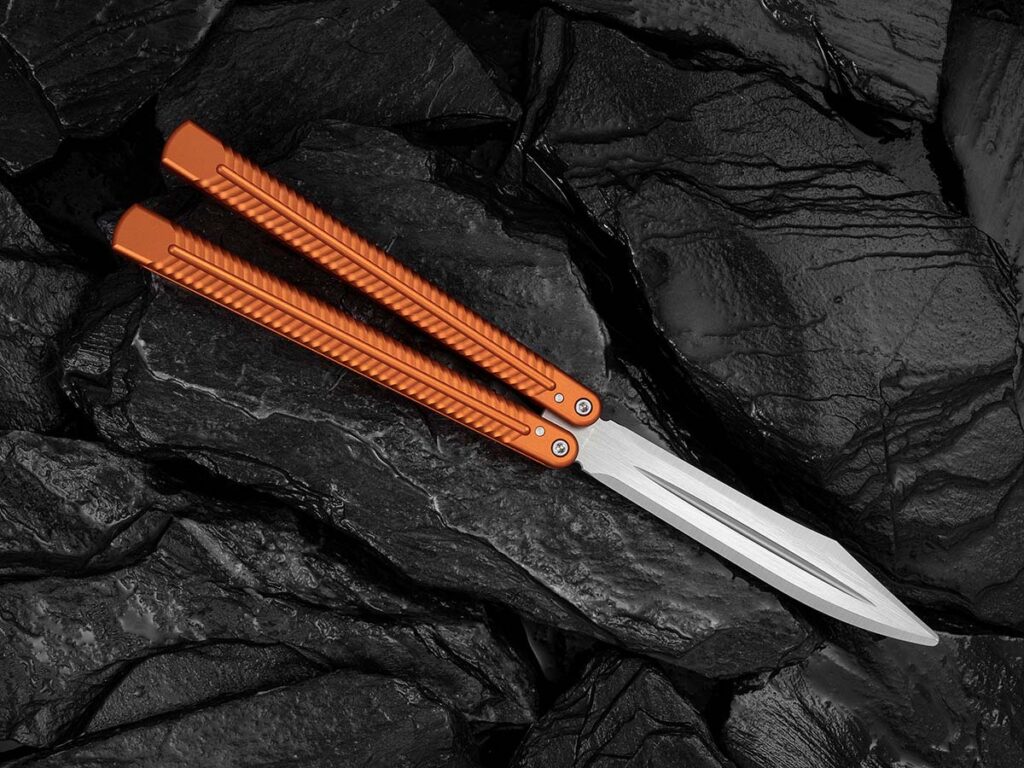 Orange handle Dracolisk open