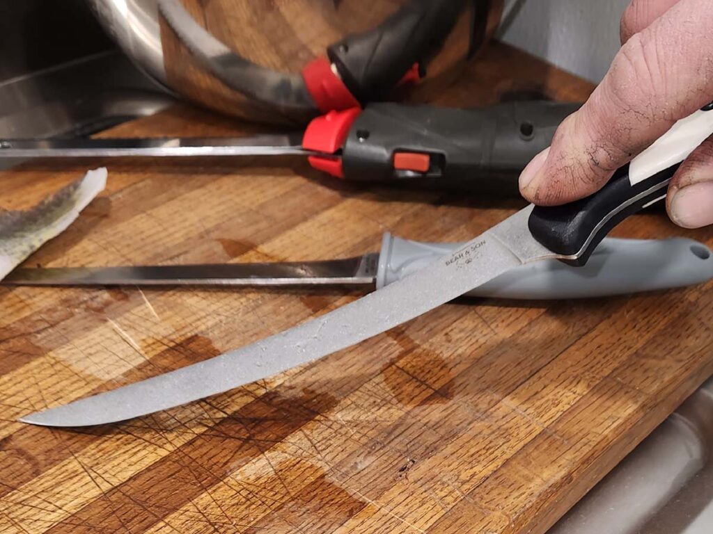 Given its thicker stock, the author found the White Smooth Bone’s blade on the stiff side. Out of the two blades, he could see this knife pulling duty cleaning game. 