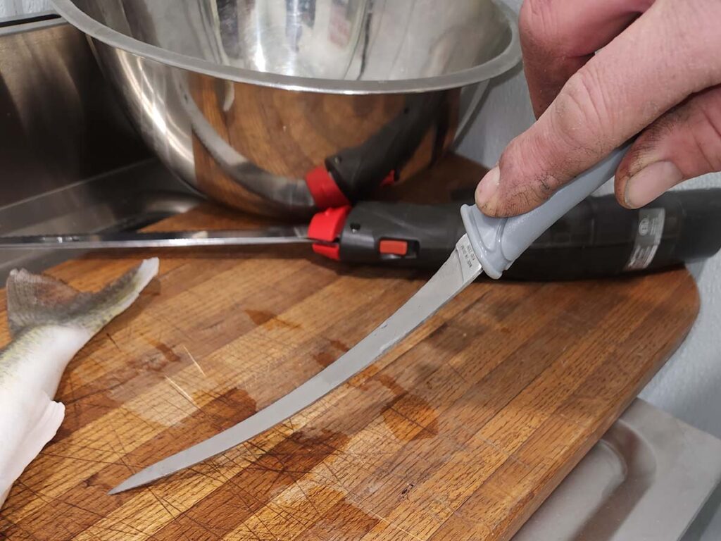 With a 7-inch blade, the Smith’s Flex has a mid-range flex to it. Beyond filleting fish, the author could see this stiffness making it a solid boning knife.