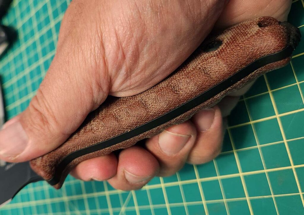 The Cold Steel Republic uses texture on the handle belly to prevent slipping.