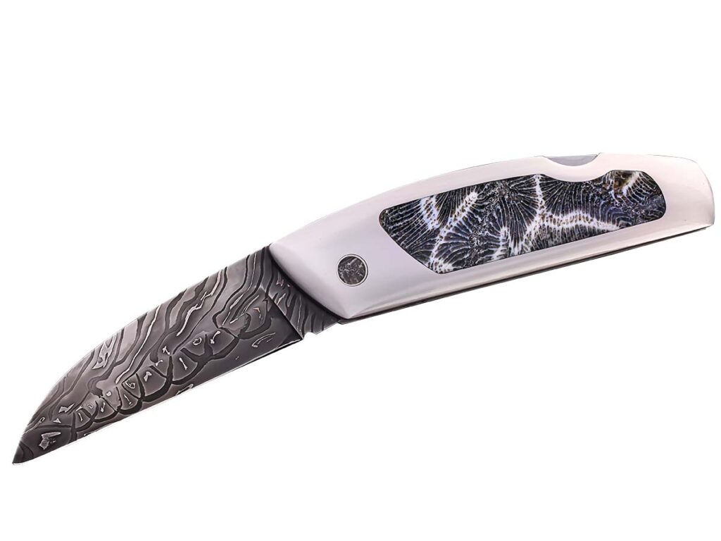 Chris Richardson Lockback Folder