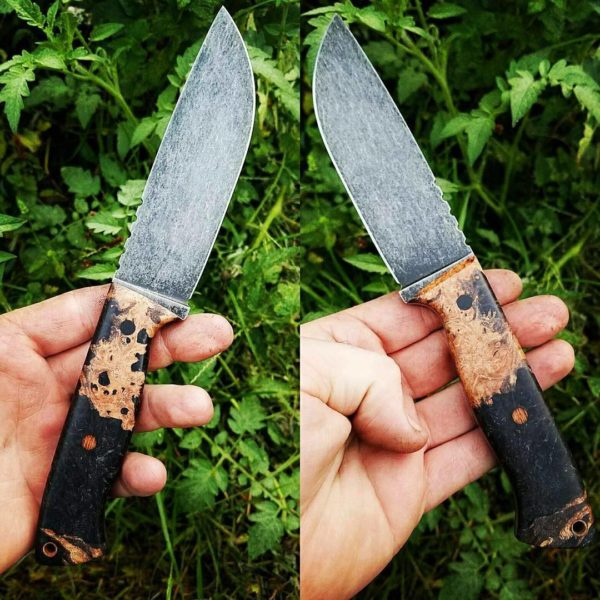 One of Mike Jeffries best-selling knives is his Campcrafter.