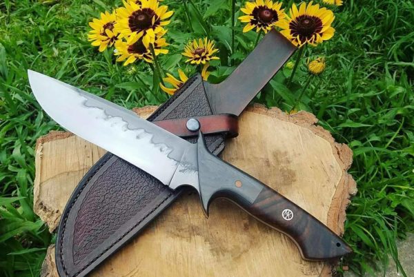 Mike Jeffries of 2 Birds Metal Works ventured into a cowboy fighter that was well received at BLADE Show 2017.
