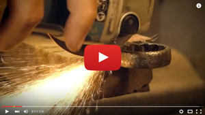 Video: A Knife Made from Old Wrench