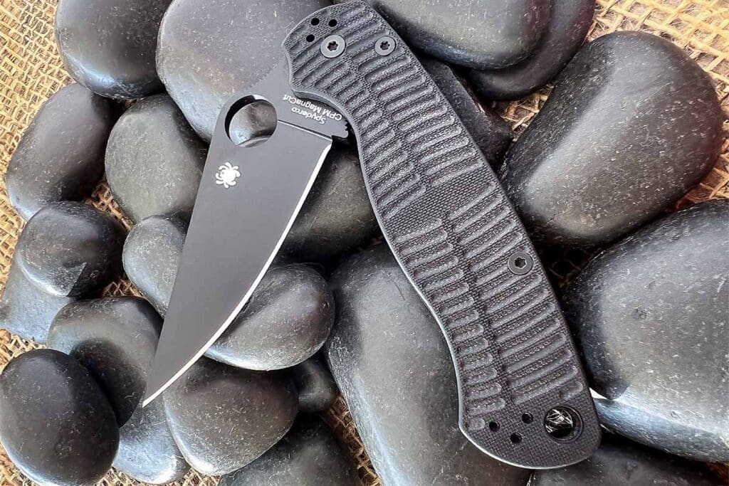 Para2 Salt’s machined handle grooves offer enhanced traction