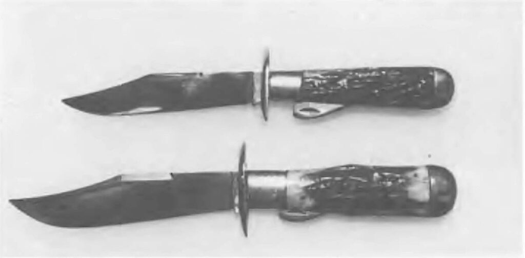 With the blade deployed, the knives’ guard retracts into the handle channel, ensuring the knives are wieldy.