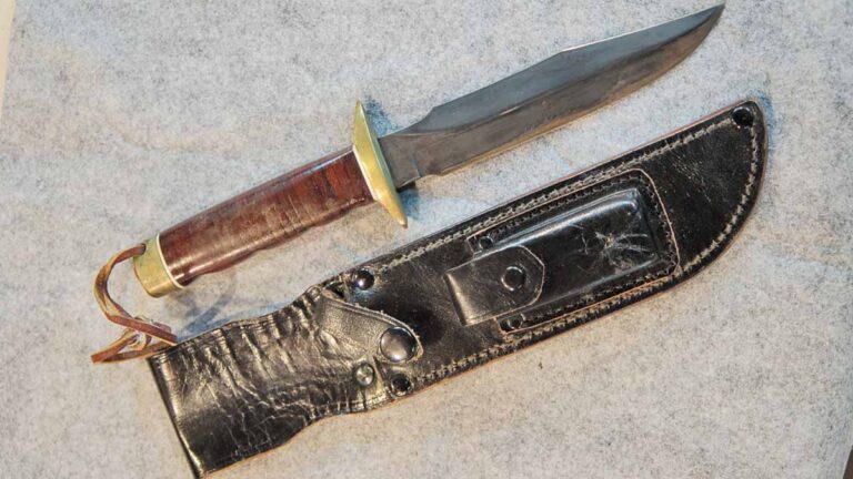 Military Knives: Soldiers’ EDC From The Past 50 Years