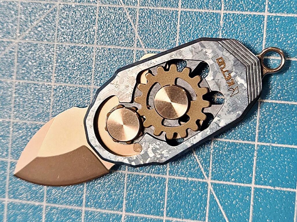 The author found the Beetle extremely small, thus relegating it to light-duty EDC chores, such as unboxing packages. That said, its saber-grind is impeccable and impressive on this petite knife.