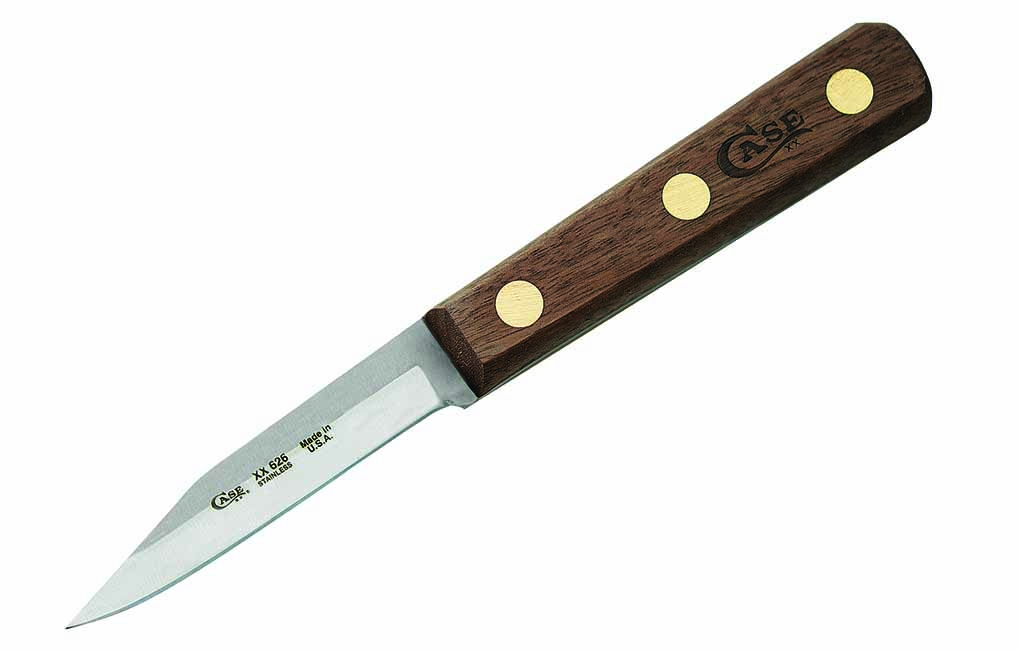  Case has two paring knife blade styles: a spear and a clip point (shown here). “The clip-point version excels at chopping smaller food items because of its blade design and the blade edge, which mirrors the flat cutting surface when used correctly,” Case spokesperson Fred Feightner noted.