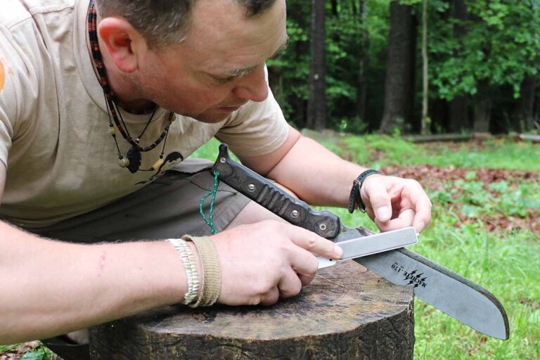 Pros’ Secrets To Sharpening Knives