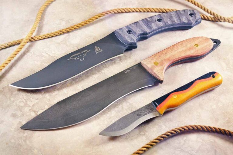 Recurve Knives: Top Options In These Curvy Carvers