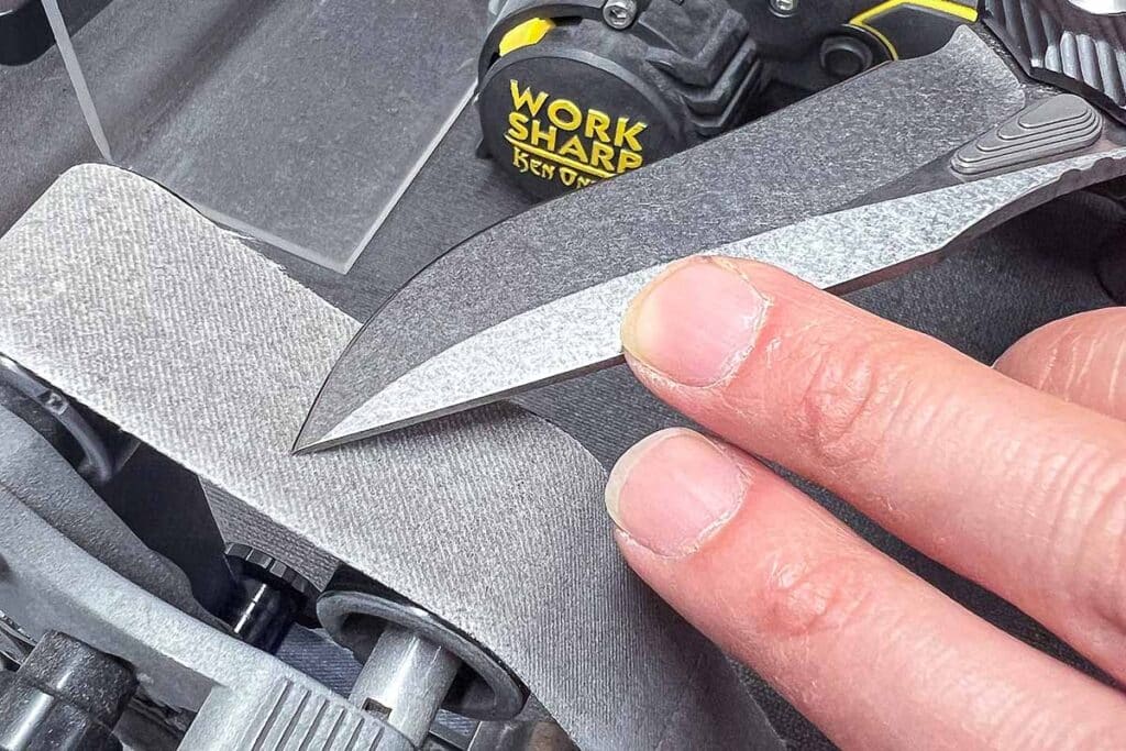 Sharpening a recurve knife