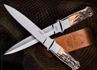 Impeccably precise, Steve Johnson’s knives are a study in exactitude. This isn’t a fluke, as the meticulous maker has worked out precise procedures to ensure his creations reach the next level—from razor-sharp hollow grinds to spotless mirror finishes. (Ricardo Velarde image)