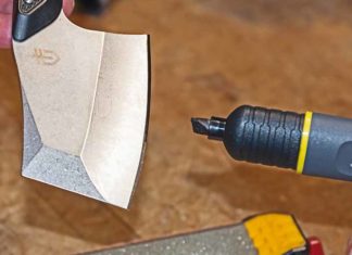 A good tip is the black marker trick. Using a permanent black marker with a wider chisel tip, color the edge bevel on both sides of the blade. The goal is to sharpen the blade—here on the Gerber Tri-Tip removing the black marker ink from both sides.