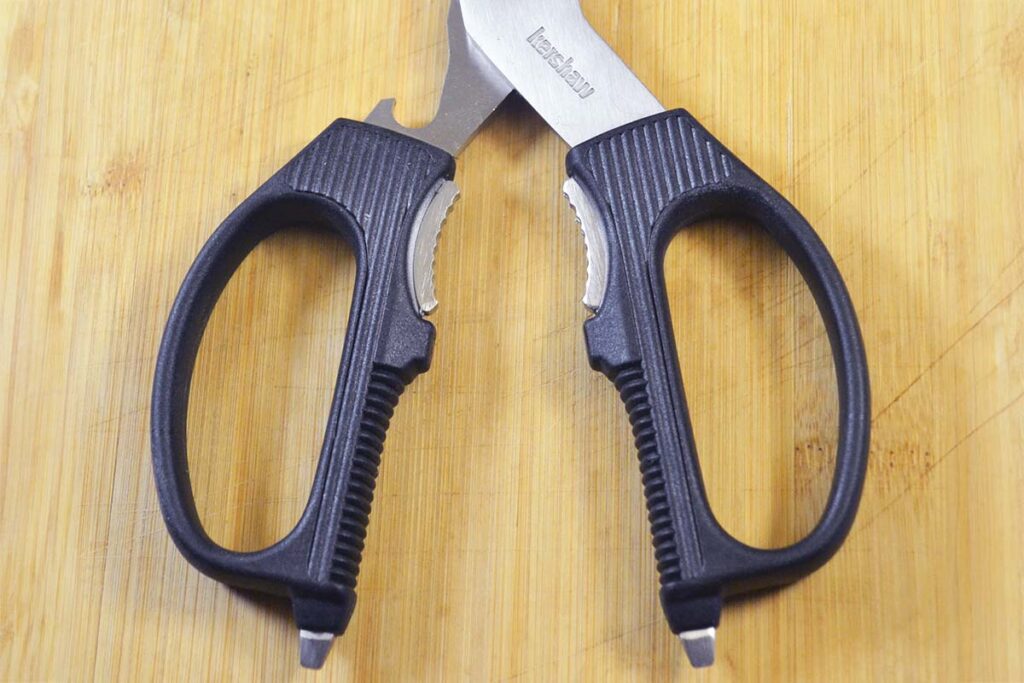 Kershaw did a nice job of organizing the additional functions on its shears.