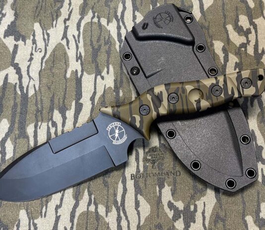 Sniper Bladeworks and Mossy Oak Partner, show by the camo pattern on the knife.