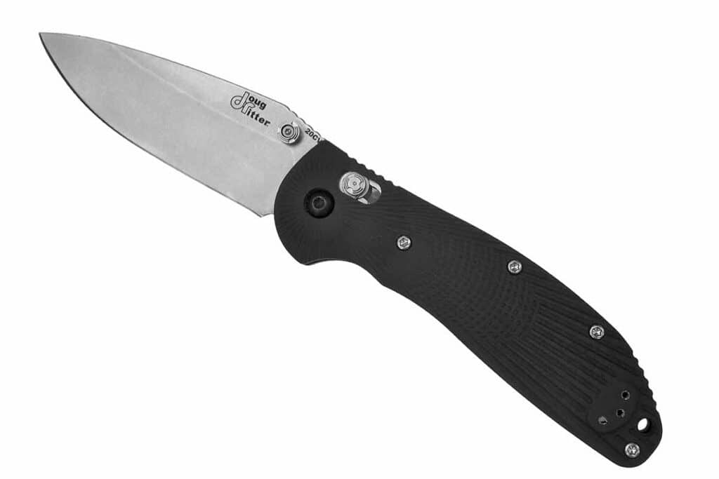 Hogue’s Doug Ritter RSK MK1-G2 opens easy and cuts even easier.