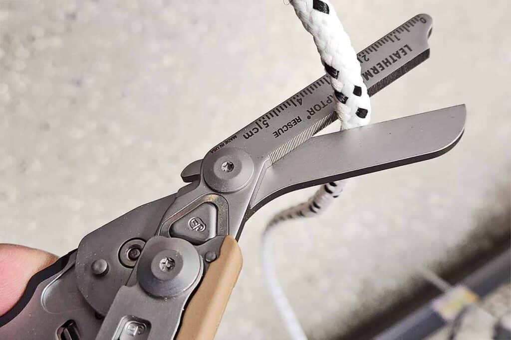 scissors of the Leatherman Raptor