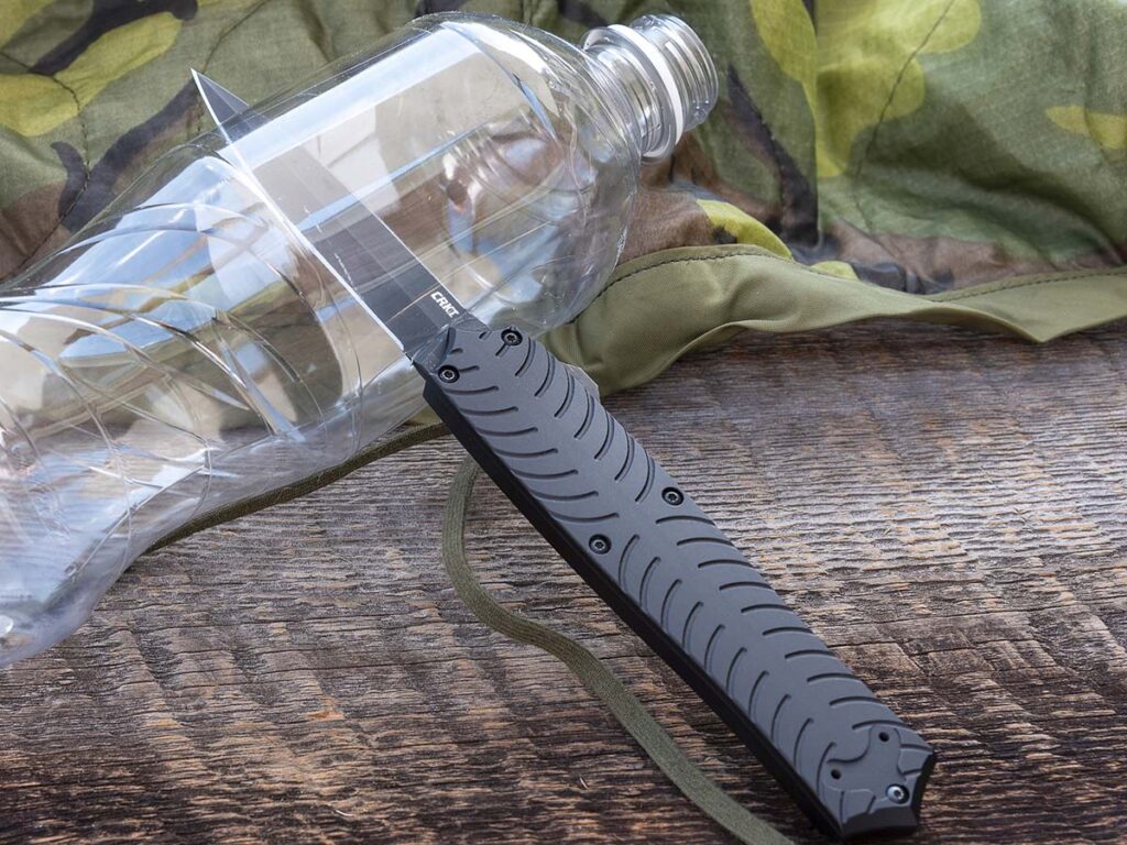 The thinner blade stock on the CRKT Xolotl OTF allows for great penetration. Additionally, its MagnaCut steel holds an edge like nobody’s business and is highly corrosion resistant.