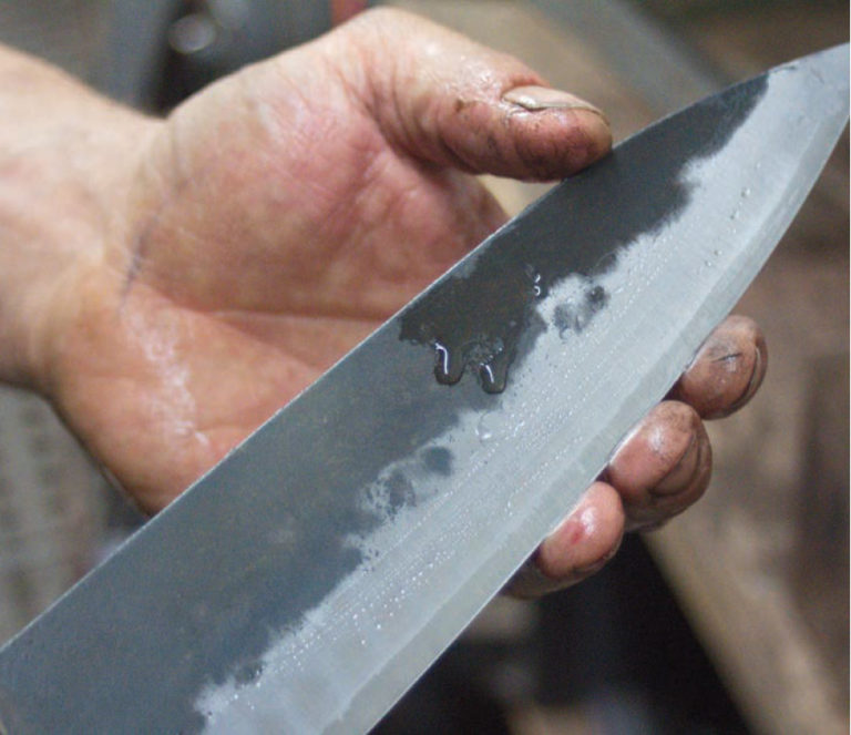 Knife Performance: Is Steel Type Really the Most Important?