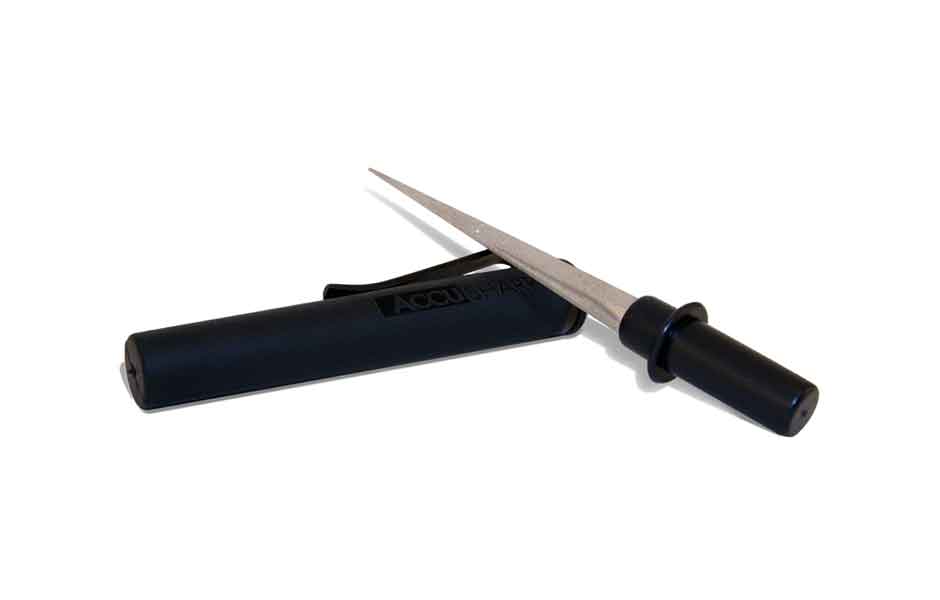 Accusharp serrated knife sharpener