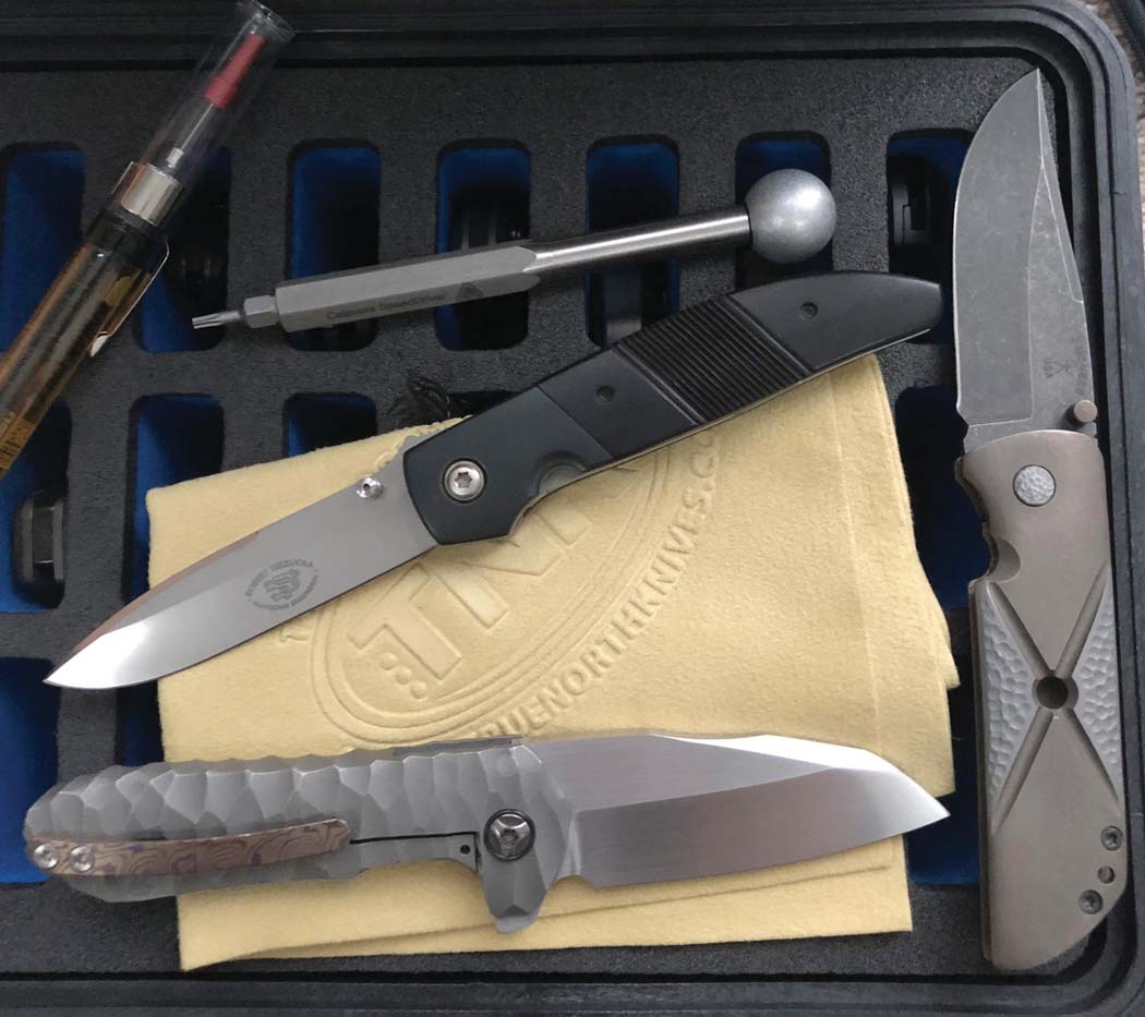 chris schluter custom knives