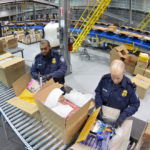 customs-border-protection-fake-knives-2
